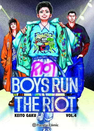 BOYS RUN THE RIOT 04