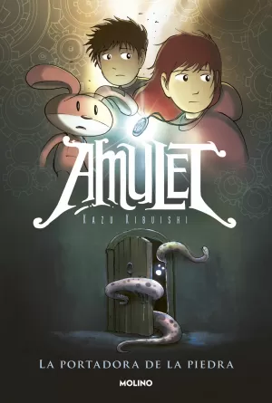 AMULET 01: LA PORTADORA DE LA PIEDRA